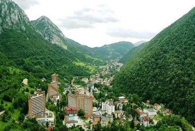 Teren, Baile Herculane - Orsova, deschidere de 80ml, pe E70 - 4