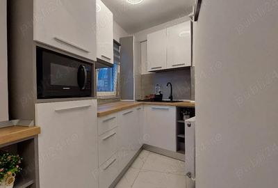 Garsonieră decomandată în Astra - 2