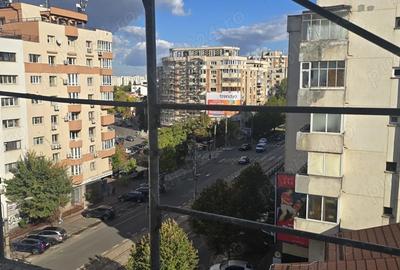 Proprietar , vand Garsoniera spa?ioasa 42 mp utili Calea Calara?i - 1