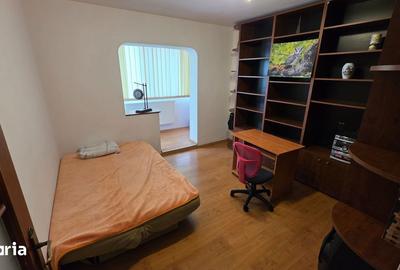 Apartament cu 4 camere în Central - 10