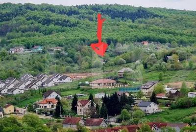Teren de 1500 mp, în Central - 4