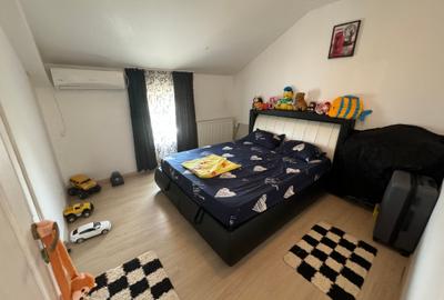 Casa versatila mobilata-utilata. 16 cam. 6 bai. 3 bucatari. Util 310mp - 28