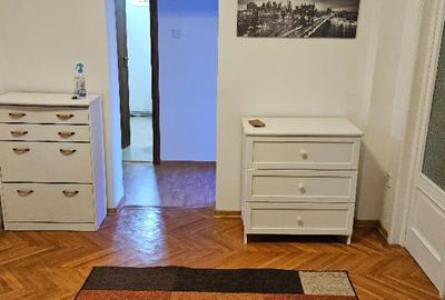 Apartament cu 4 camere decomandat în Kogălniceanu - 4