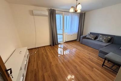 Apartament cu 3 camere decomandat în Lujerului
