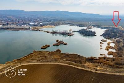 Teren agricol intravilan de 9000 mp, în Ghioroc - 3