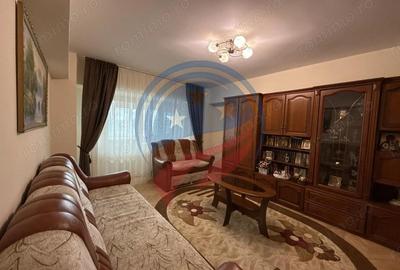 Apartament cu 4 camere decomandat în 1 Mai - 11