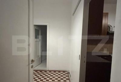 Apartament cu 5 camere semidecomandat, mobilat în P-ța Amzei - 14