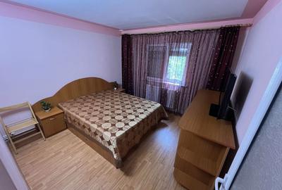 Apartament cu 3 camere decomandat în E3 - 4