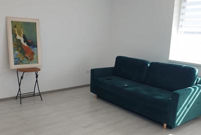 Apartament cu 3 camere decomandat, mobilat în Tractorul - 4