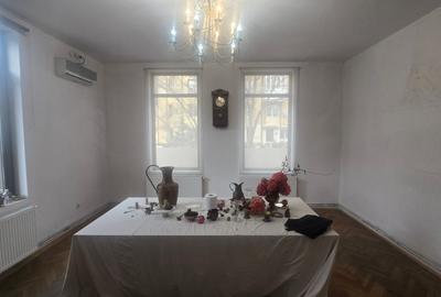 Casă cu 4 camere cu Canalizare în Calea Călărașilor - 8