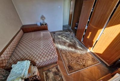 Apartament cu 3 camere la 15 minute de mers pe jos de statia de metrou Titan - 10