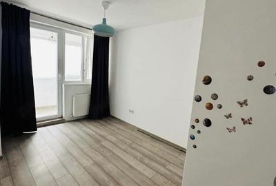 Apartament cu 3 camere decomandat în Apărătorii Patriei - 5