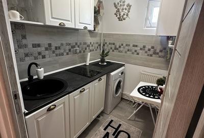 Apartament cu 2 camere decomandat în Micro 19 - 7