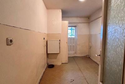 Apartament cu 3 camere în Central - 3