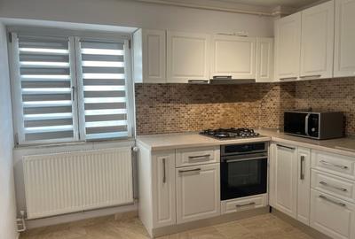 B dul Unirii - zona Zepter - pozitie excelenta - apartament 3 camere decomandat - 1