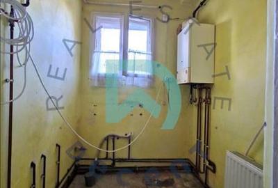 Apartament cu 4 camere decomandat în Brașovul Vechi - 13