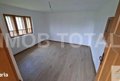 Casă cu 3 camere cu Teren 1100 Mp în Bălilești - 1