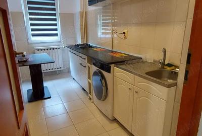 Garsonieră decomandată în Central - 4