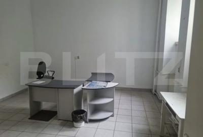 Spatiu cabinet medical, 35 mp, zona centrala - 2