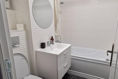 Apartament cu 2 camere semidecomandat în Ultracentral