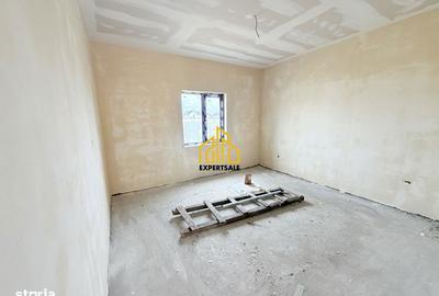 Casă cu 5 camere cu Teren 375 Mp în Central - 2