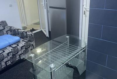 Casă cu 3 camere cu Teren 200 Mp în Central - 2