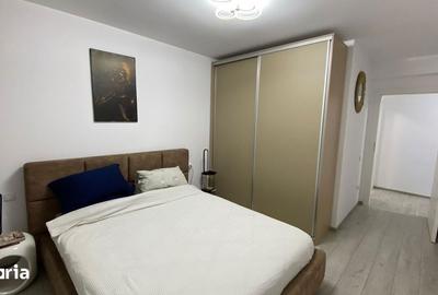Apartament cu 3 camere semidecomandat în Lazaret - 11