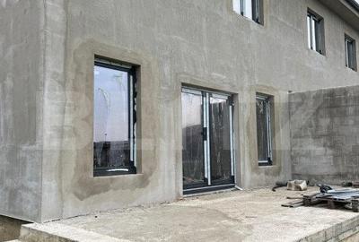 Casă cu 4 camere cu Teren 490 Mp în Titulescu