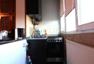 Apartament spatios, 3 camere, semidecomandat, Calea Buziasului - 17