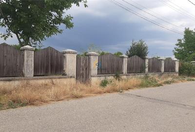 Teren Stefanesti 700 mp, deschidere 20 m, plan, ingradit - 2