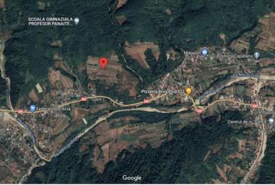 Teren de 1500 mp, în Broșteni - 2