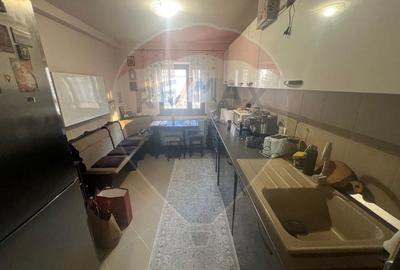 Apartament 3 camere în zona Ultracentral - 2