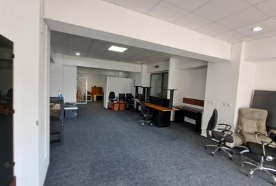 Birou, de 154.30999755859 mp, în Unirii - 19