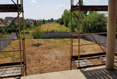 Spațiu comercial, în Central - 13