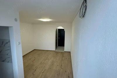 Garsoniera de vanzare , etaj 4 , Ostrovului , 27.000 euro negociabil