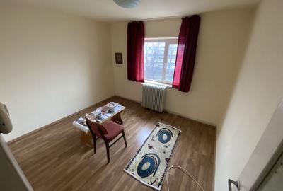 Apartament cu 4 camere decomandat în Central - 6