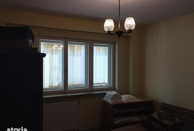 Apartament cu 3 camere decomandat în Berești - 16