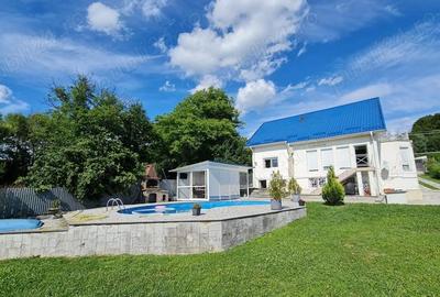 Casă cu 5 camere cu Teren 881 Mp în Central - 5