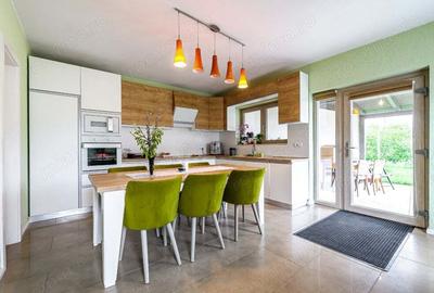 Casa cu anexa de vanzare - 3