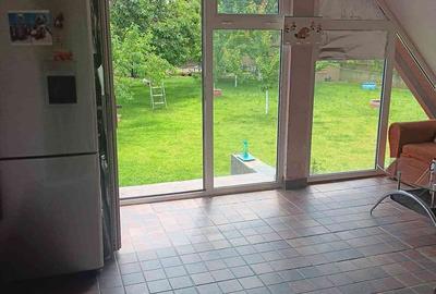 Casă cu 6 camere cu Teren 1100 Mp în Cheile Râșnoavei