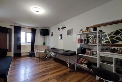 Casa cu 4 camere, 140 mp, acces auto, 902 mp teren, zona Bog - 12