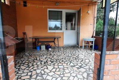 Casă cu 3 camere în Titulescu - 1