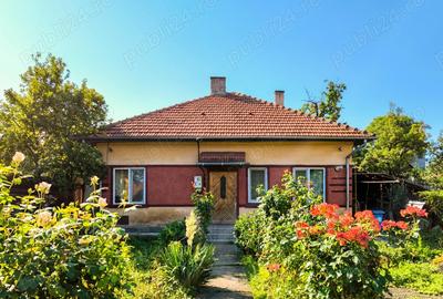 Vand casa Petrosani - 1