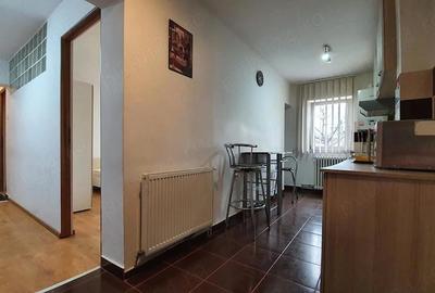Apartament cu 2 camere decomandat în Central - 2