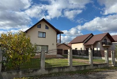 Casă cu 2 camere cu Teren 500 Mp în Central - 9