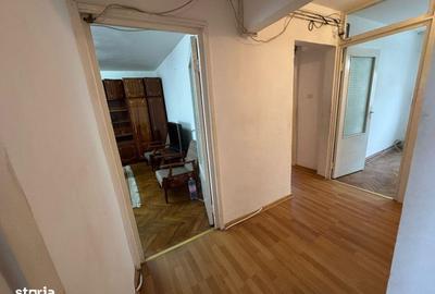 Apartament cu 4 camere decomandat în Micro 16 - 4