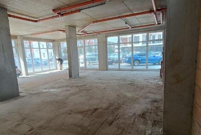 Spațiu comercial, de 161 mp, în Florești