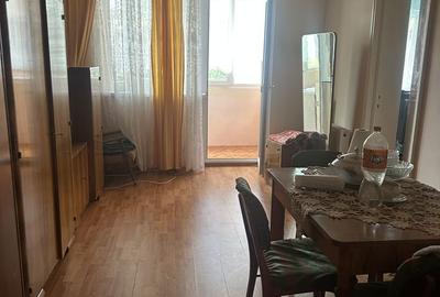 Apartament cu 2 camere decomandat în Petros - 4