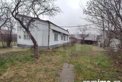 Casă cu 3 camere cu Teren 1500 Mp în Rădăuți - 6