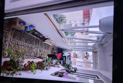 Apartament cu 3 camere decomandat în Ostroveni - 9